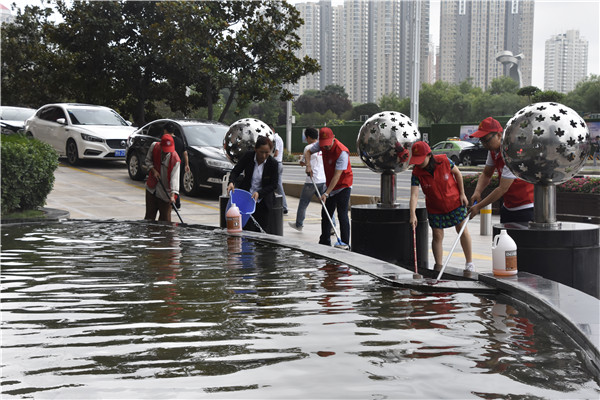 开云线上平台（集团）官方网站
联合商务区社区开展“清洁家园 美化社区”       主题志愿服务活动